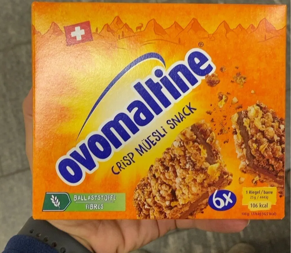 Crisp müesli snack