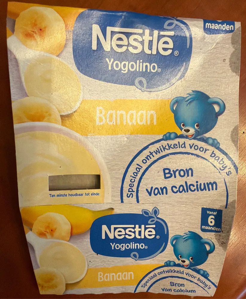Nestlé Yogolino® Banaan 6+ maanden baby toetje 4 x 100 g