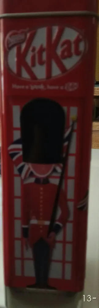 Kitkat Classic Mini Telefonhaus Spardose