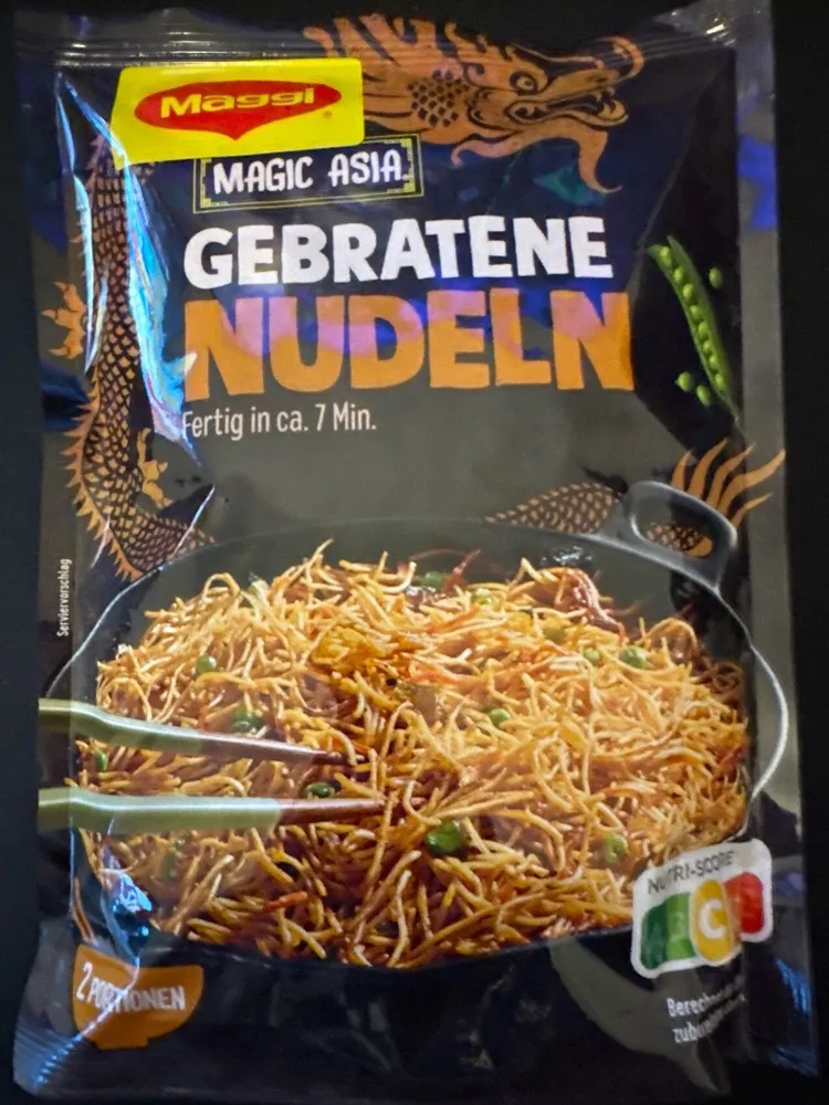 Gebratene Nudeln Ente