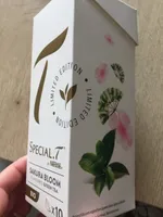 Sakura bloom green tea