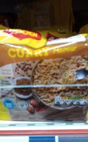 Instant noodles curry flavour