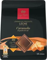 Láminas de chocolate con leche y caramelo al punto de sal