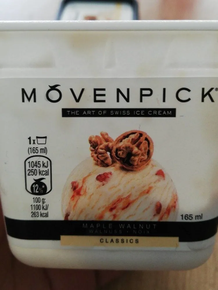 Glace Movenpick Maple Walnut