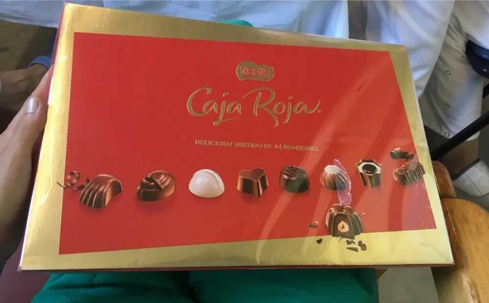 Nestle Caja Roja