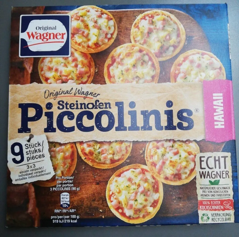 Mini pizzas Hawaii