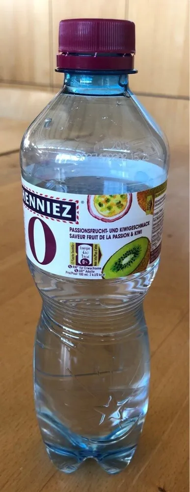 Henniez 0 - Saveur fruit de la passion et Kiwi
