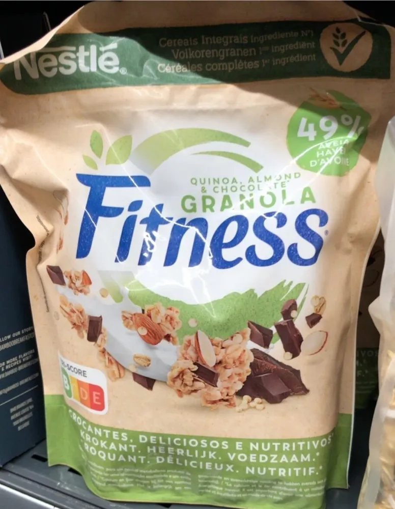Granola Quinoa, Amêndoas e Chocolate