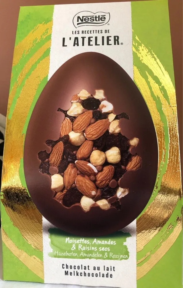 Oeuf de pâques noissettes, amandes et raisins secs