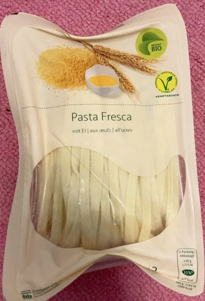 Pâtes fraîches aux oeufs
