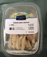 Salade de pâtes à la crlème et saumon