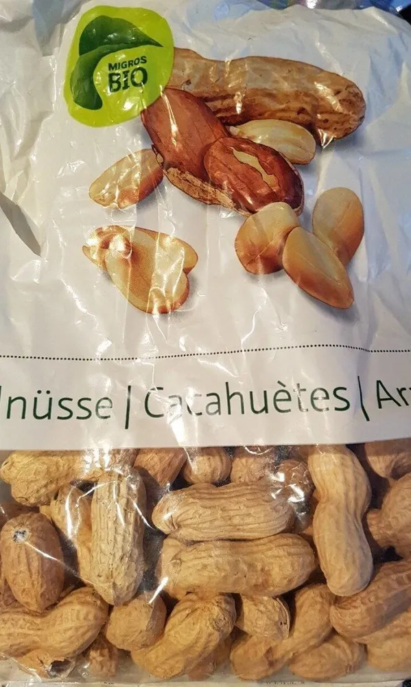 Erdnüsse