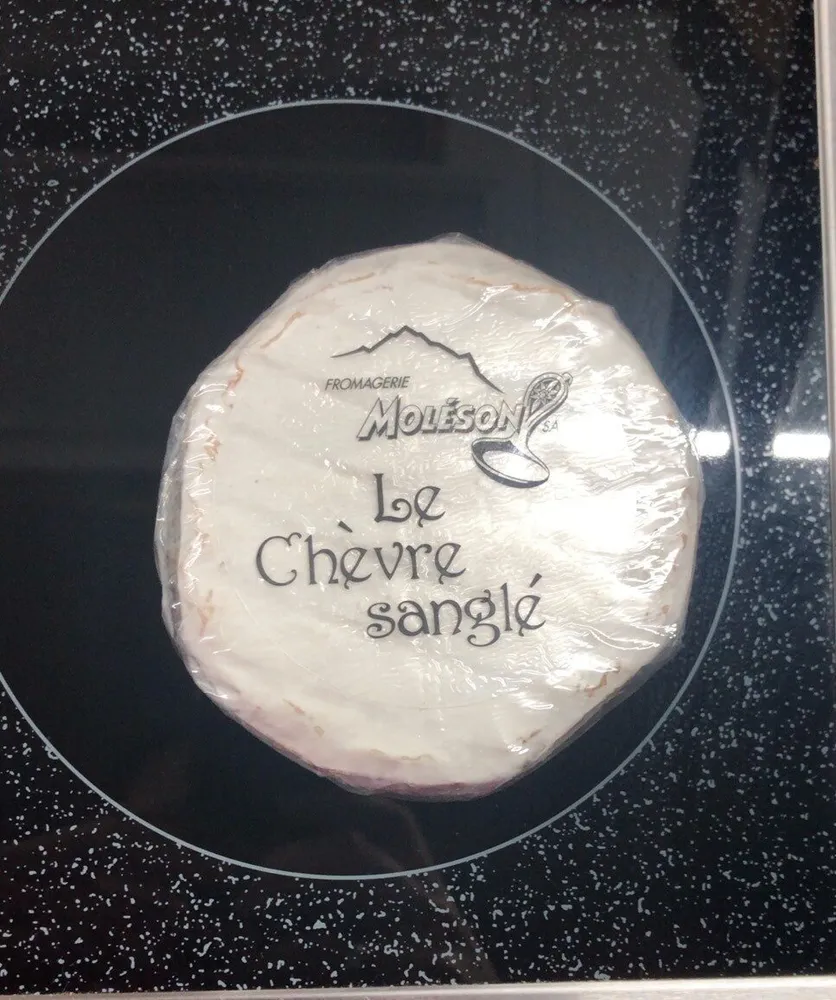 Le chèvre sanglé