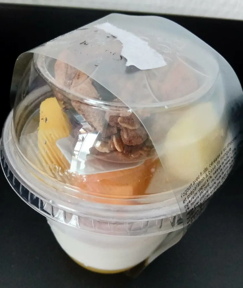 Yogourt mangue-cereales choco