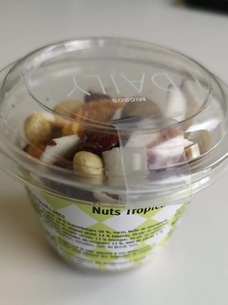 Nuts Tropica