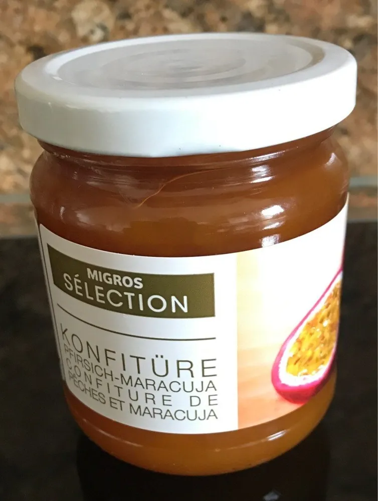 Confiture de pêches-maracuja