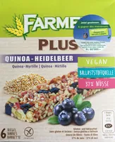 Barres avec des fruits à coque, quinoa et myrtilles