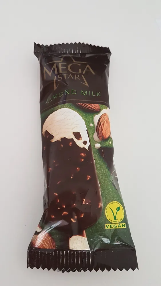 Glace Special Almond Milk