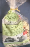 Pâtes à la semoule de blé dur avec ail des ours
