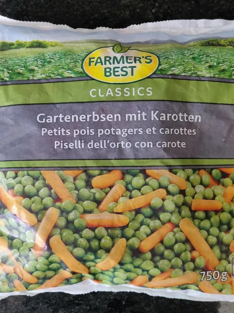 Petits pois potagers et carottes