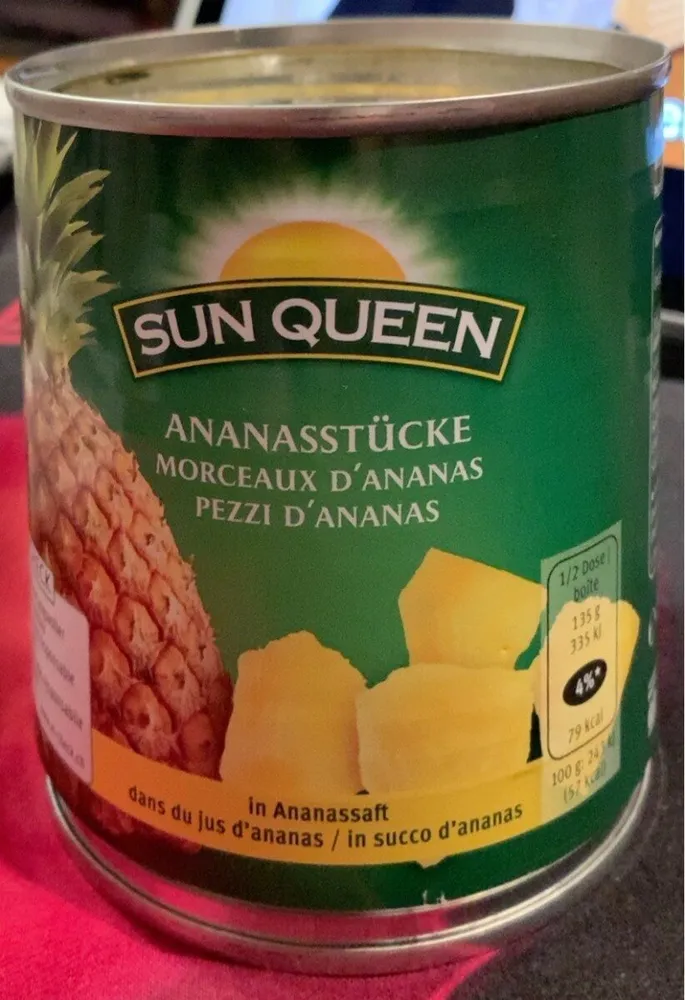 Ananasstücke