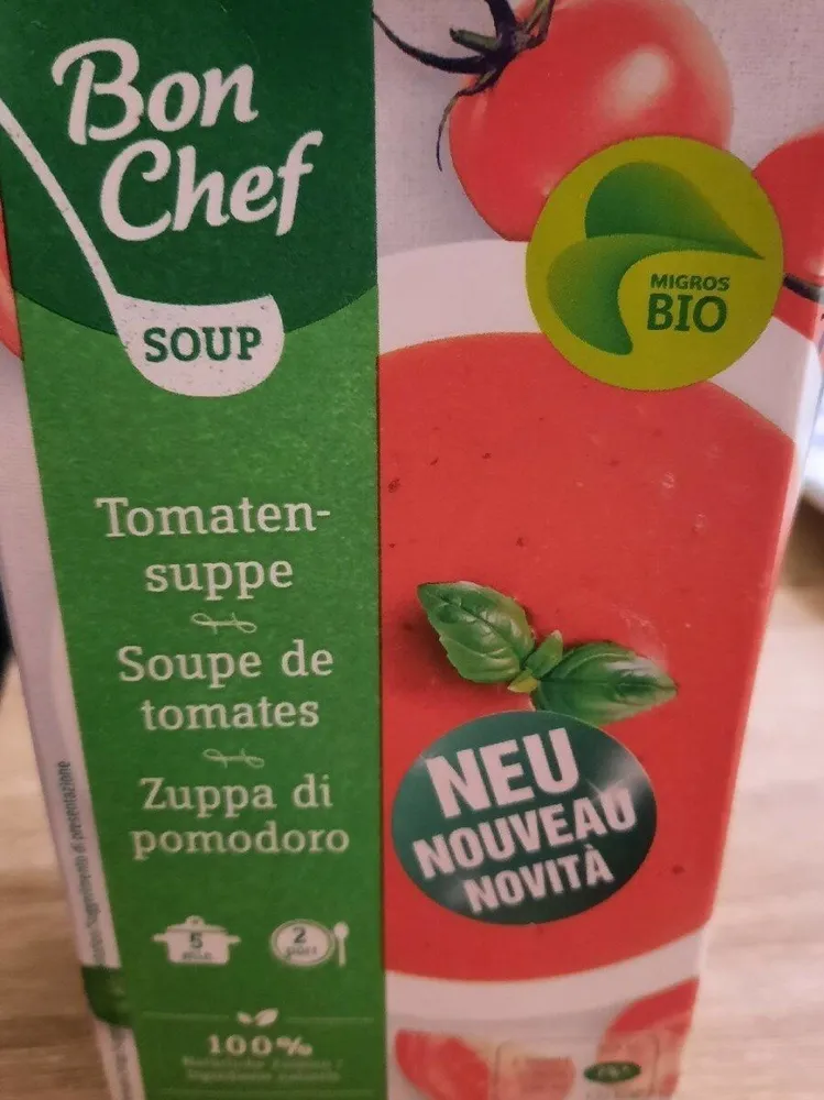 Bon chef soupe de tomates