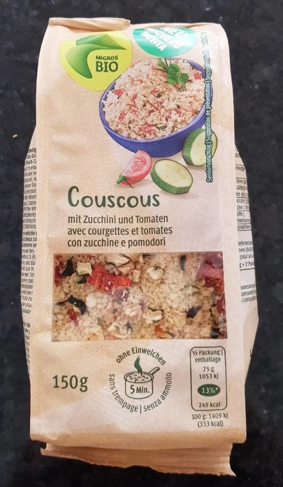 Couscous mit Zuchini und Tomaten