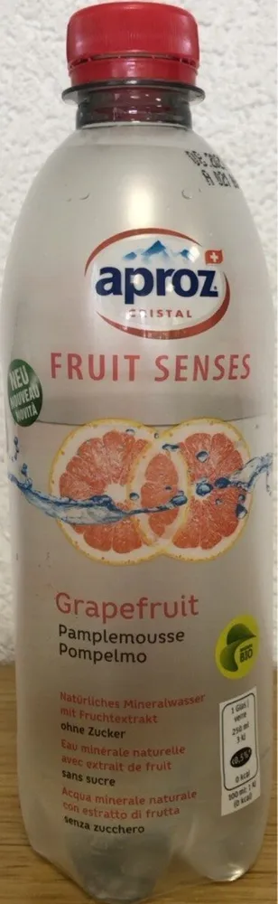 Eau minérale naturelle avec extrait de fruit grapefruit bio