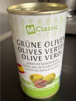 Oliven gefüllt mit Sardellenpaste