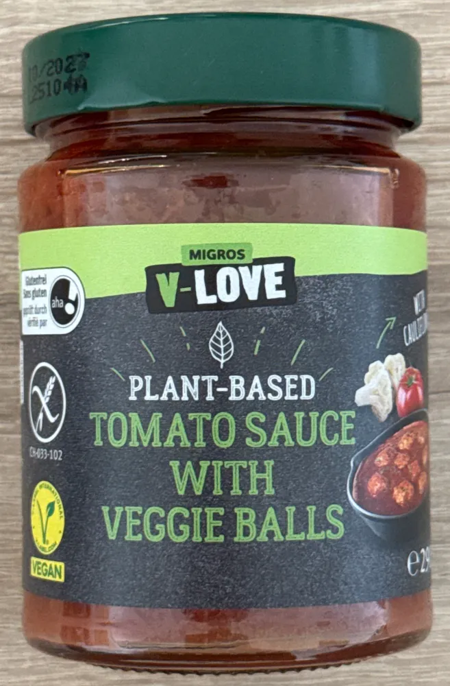Tomato Sauce with Veggie Balls