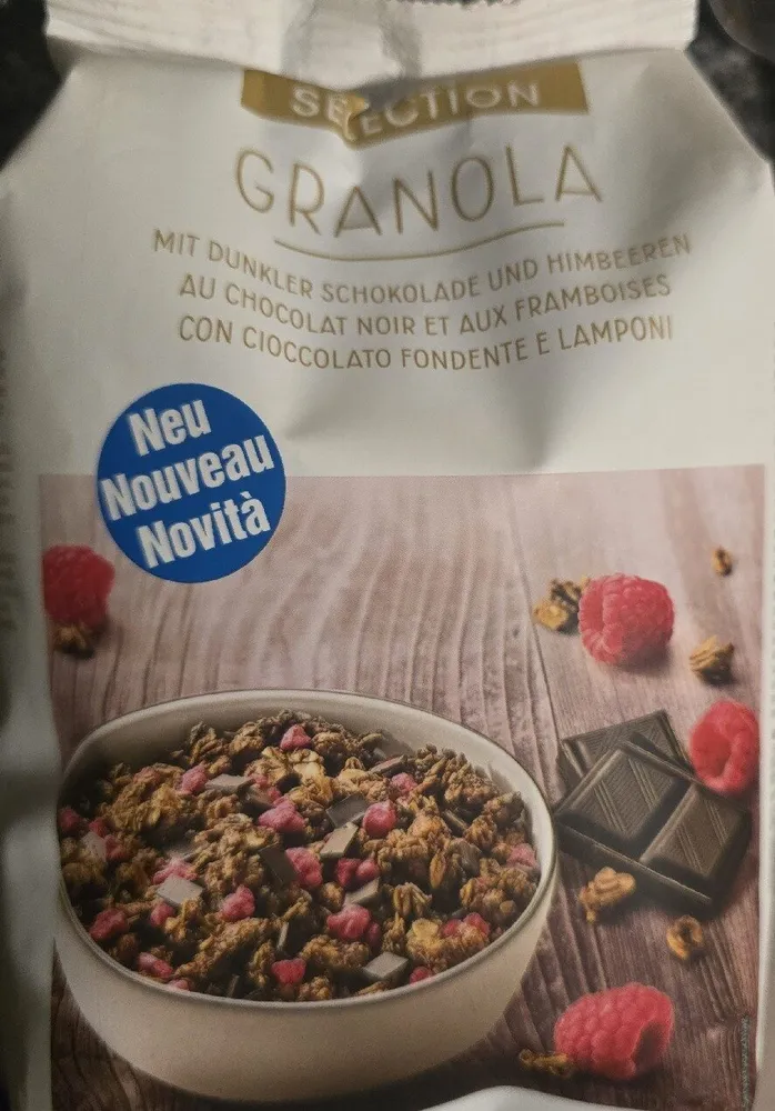 Dark Chocolate Raspberry Granola
