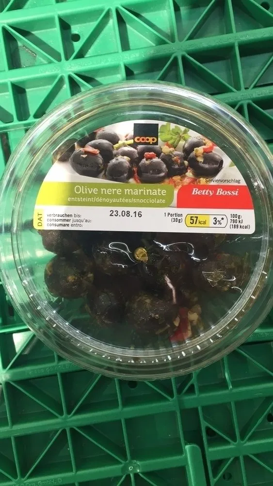Olive nere marinate