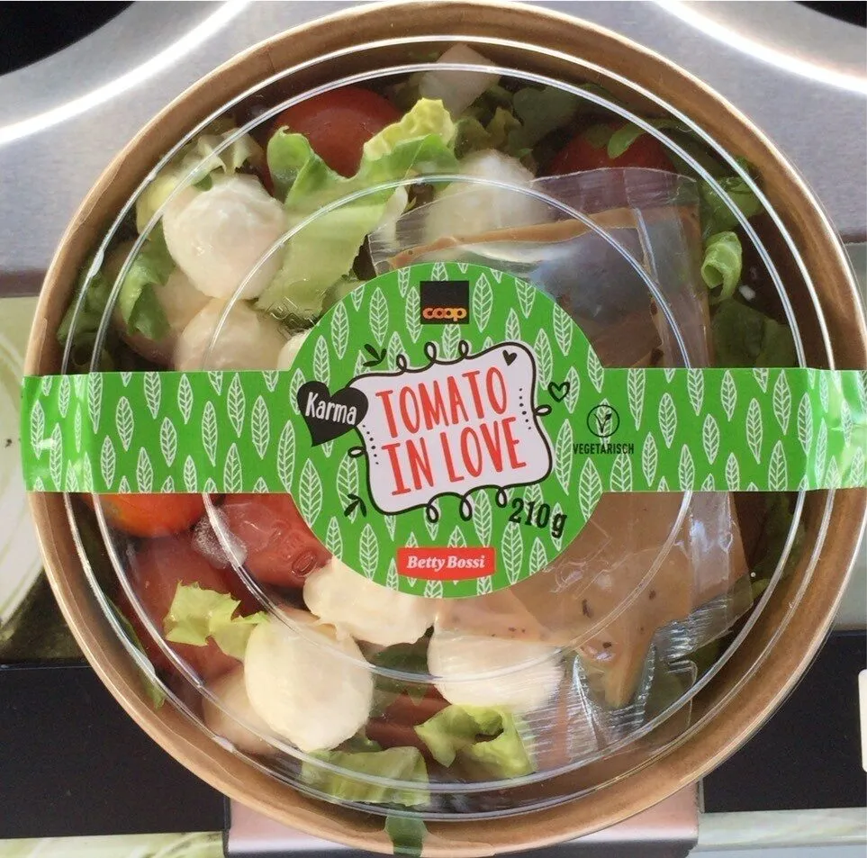 Tomato In Love