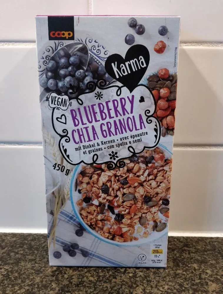 Blueberry chia Granola