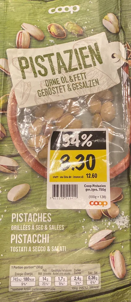 Pistaches grillées à sec et salées