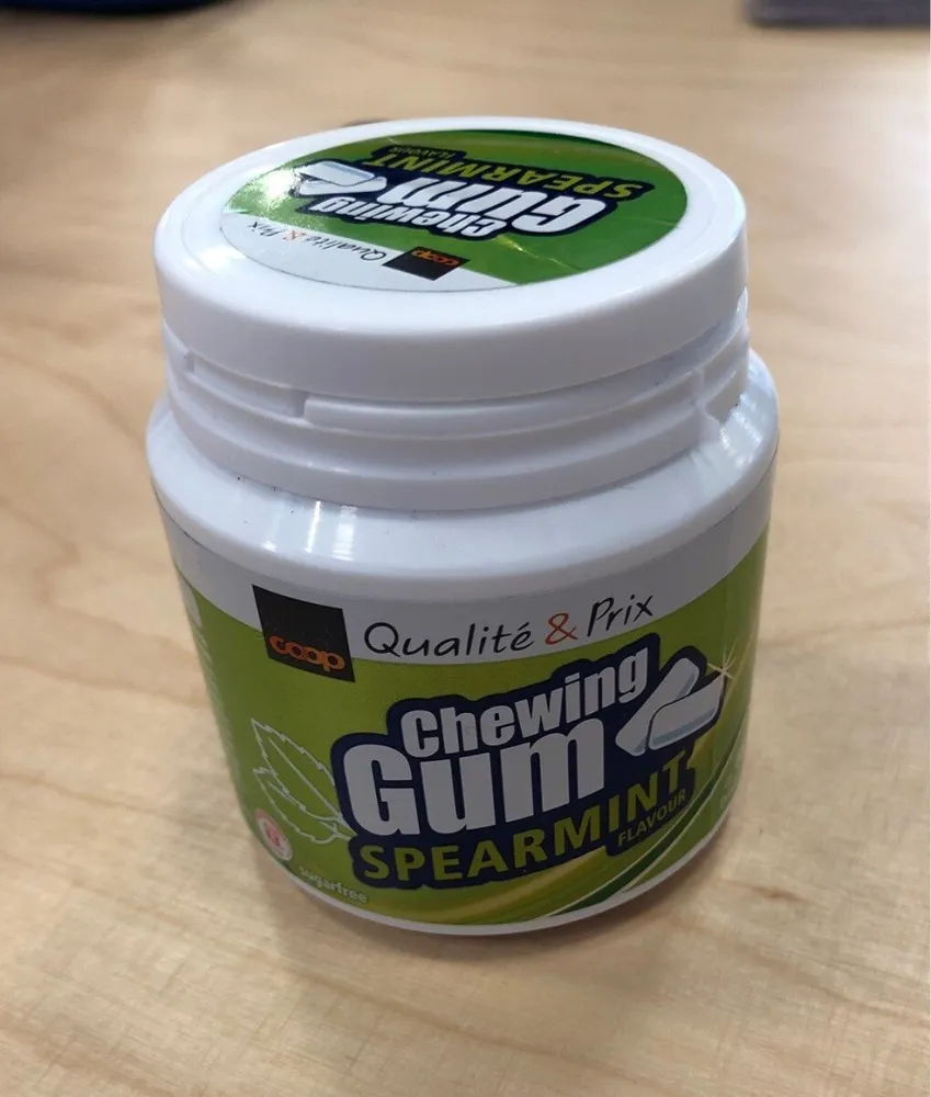 Chewing gum spearmint flavour