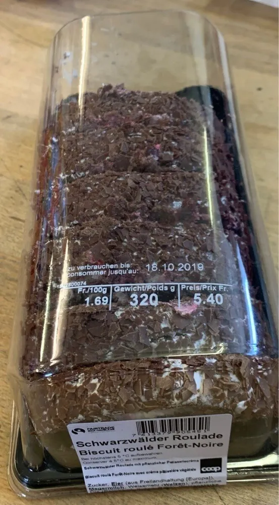 Forêt noir roulade
