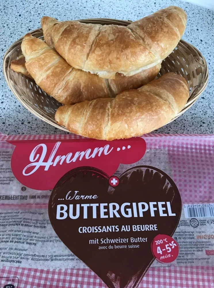 Croissant au beurre