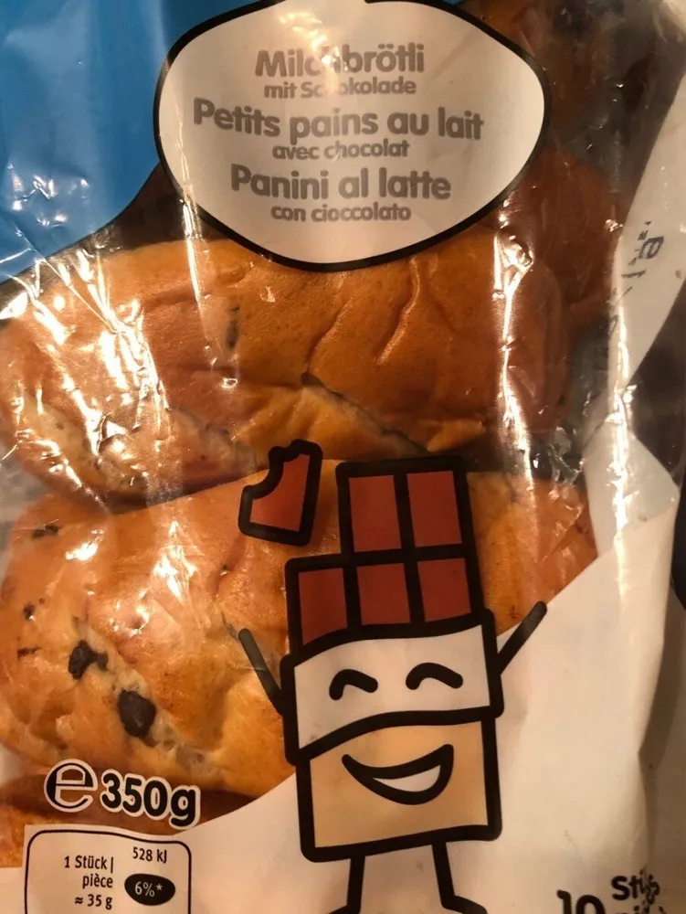 Petits pains au lait avec chocolat