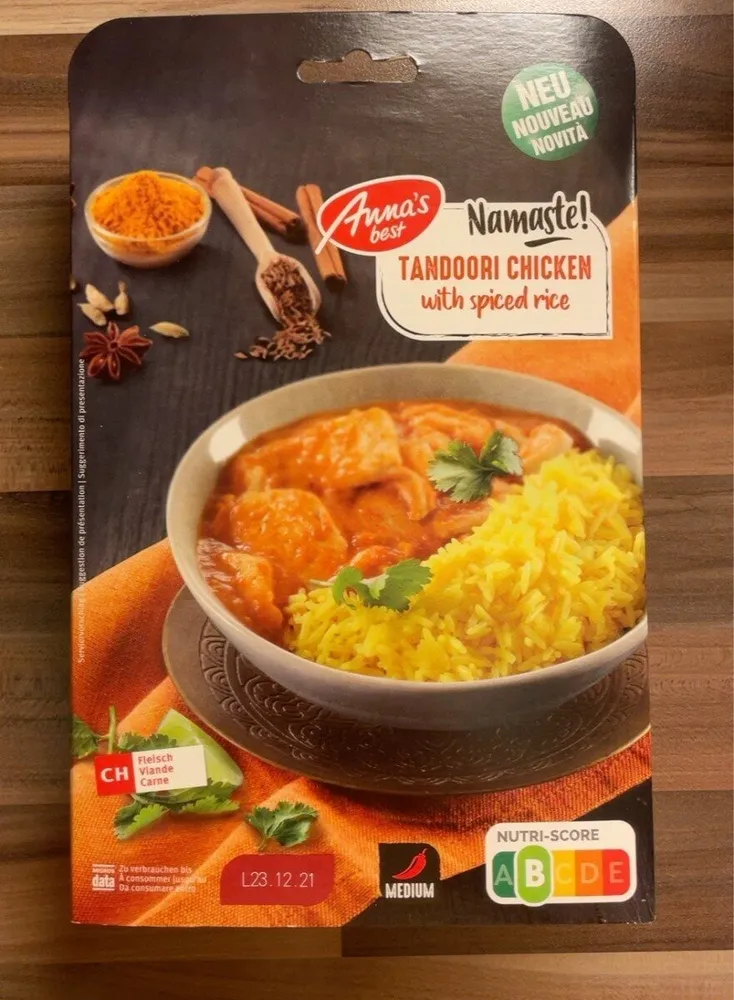 Tandoori chicken with spiced rice