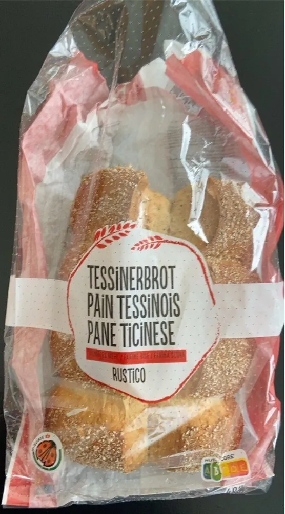 Pain tessinois rustico