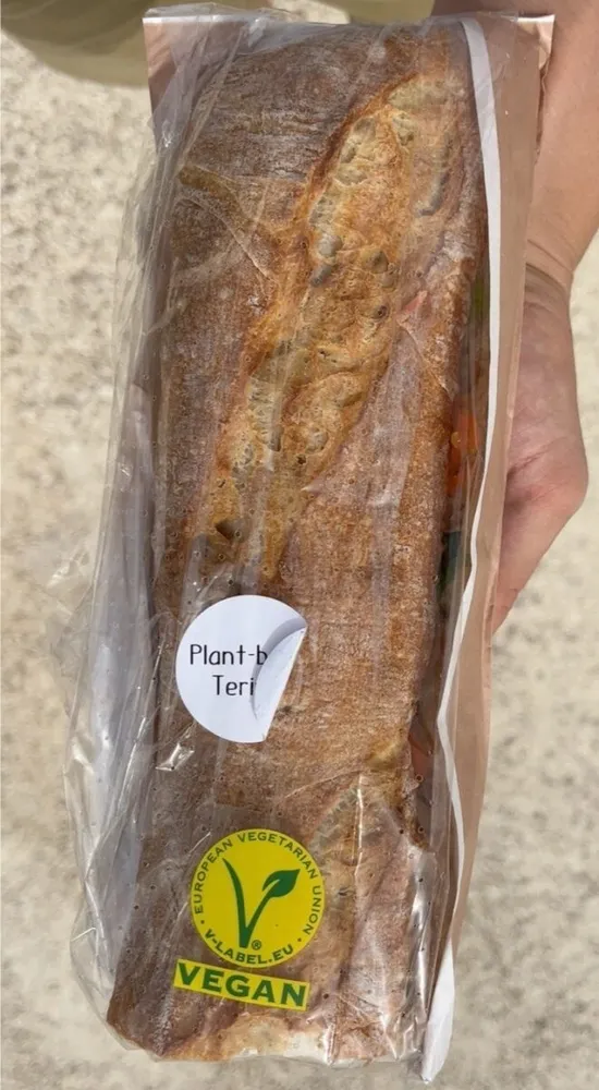 Baguette plant-based teriyaki