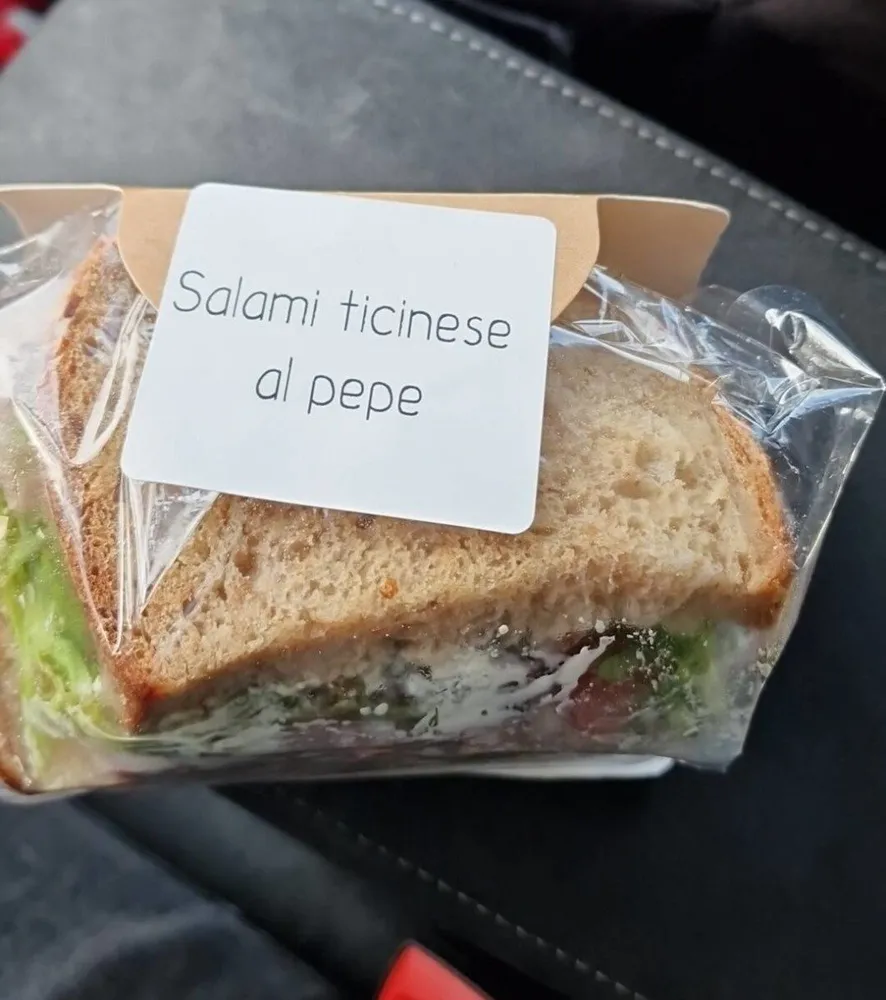 Salami ticinese al pepe