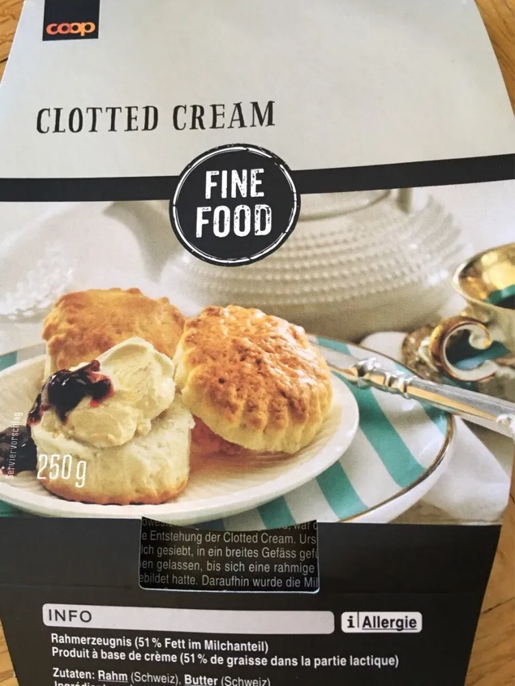 Clotted crean