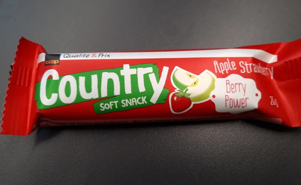 Country soft snack Apple Strawberry