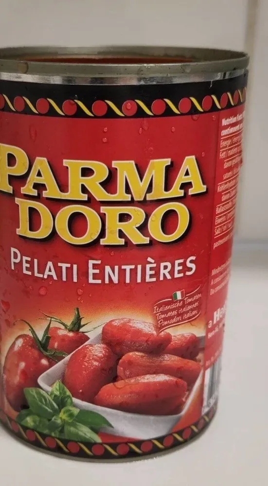 Pelati interi
