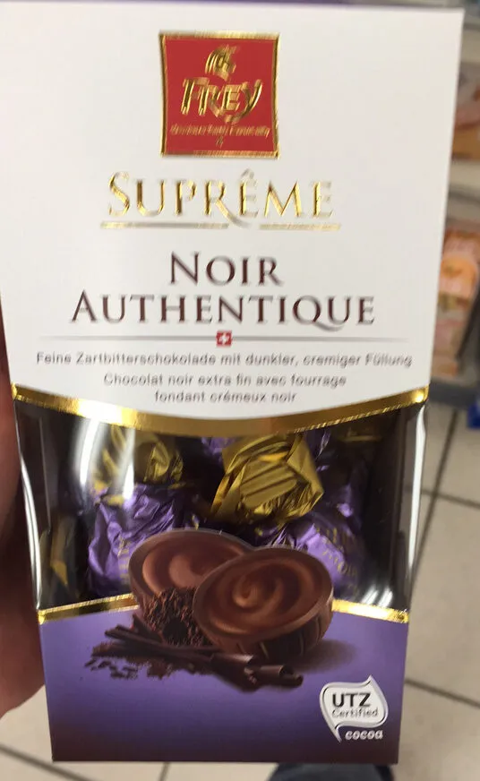 Suprême  Noir authentique  - Chocolat noir extra fin avec fourrage fondent crémeux noir