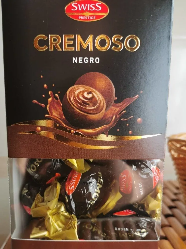Bombón negro cremoso