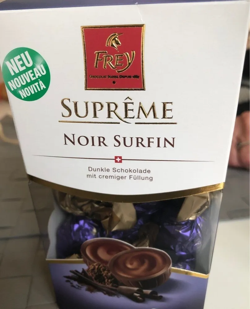 SUPREME NOIR SURFIN
