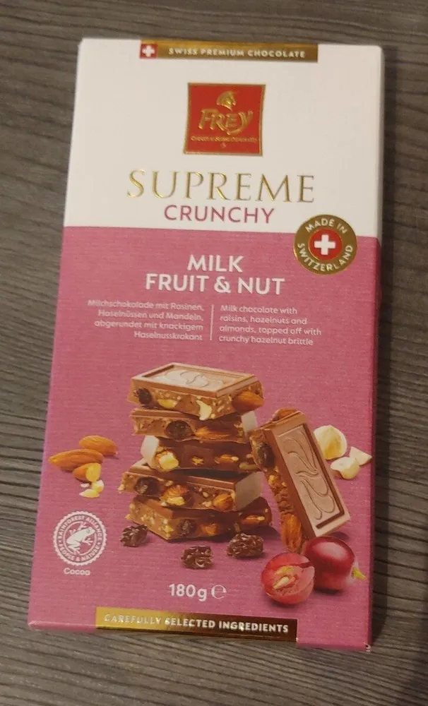 SUPREME Crunchy Milk Fruit & Nut